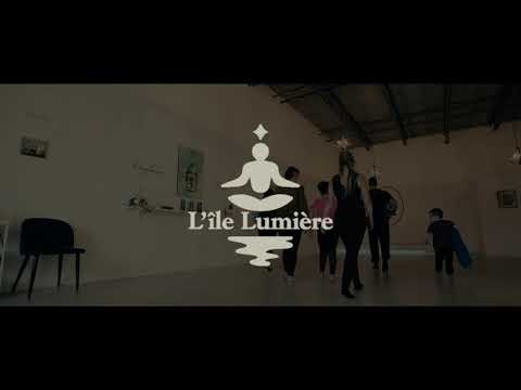 L'ILE LUMIERE (Publicité)